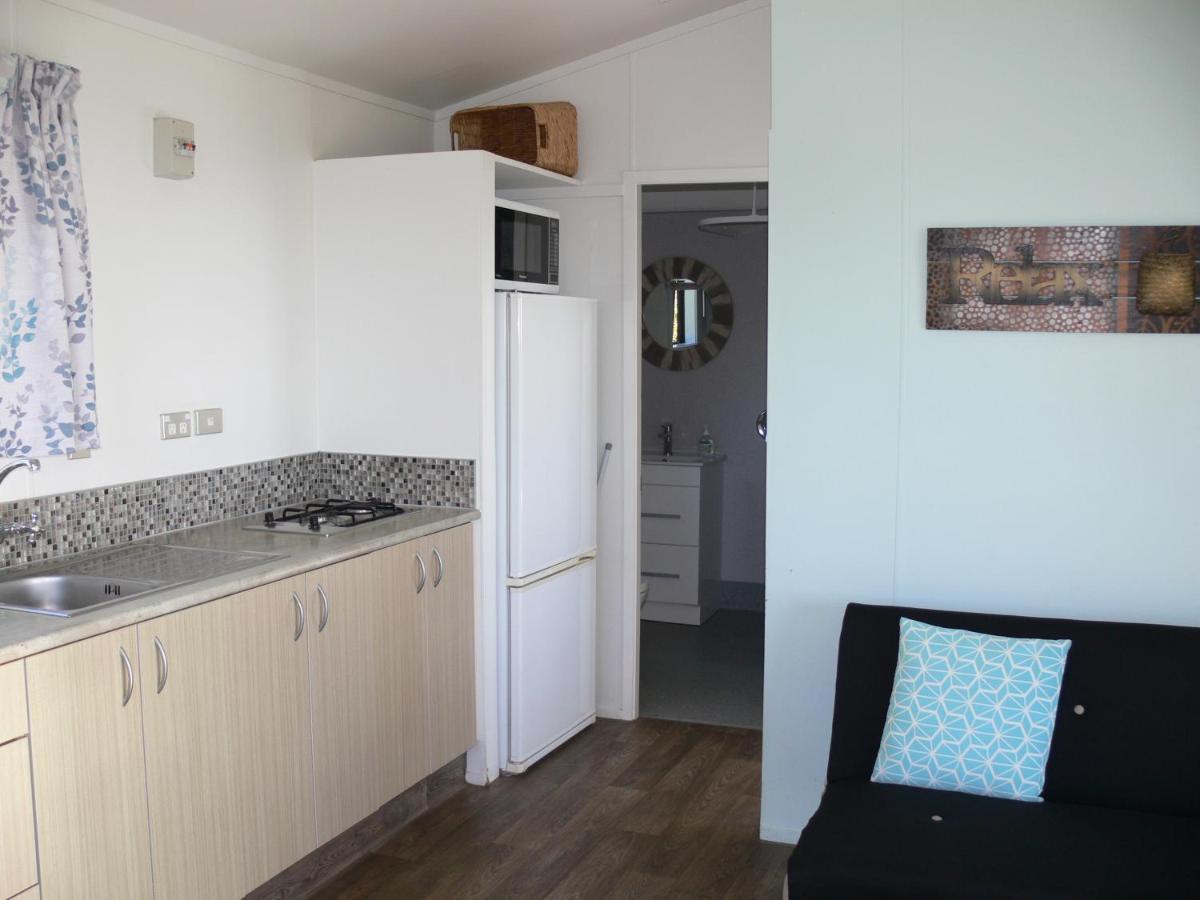 Oakura Beach Holiday Park 部屋 写真